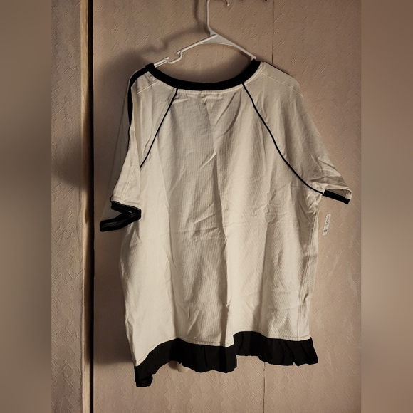 Free People Baseline Tee - Picture 7 of 8